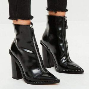 Steve Madden Dominate Studded Zip Grunge Witchy Chunky Heel Ankle Bootie 9